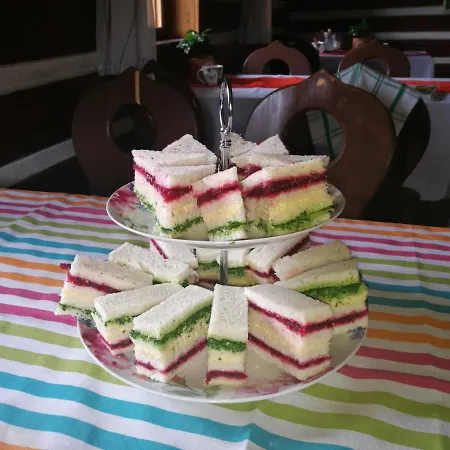 Jamaican By Snezka Bed & Breakfast *